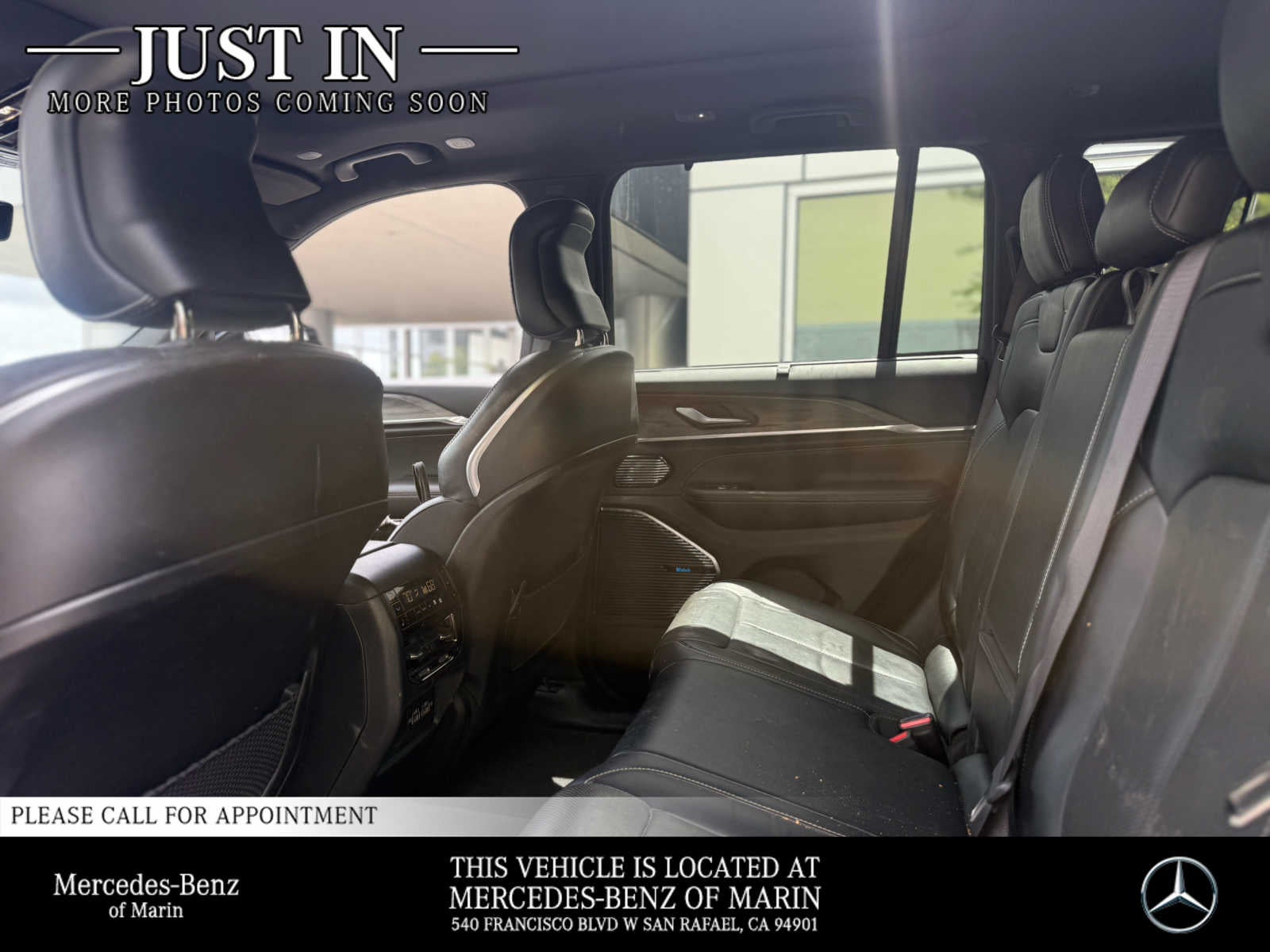 2022 Jeep Grand Cherokee Overland