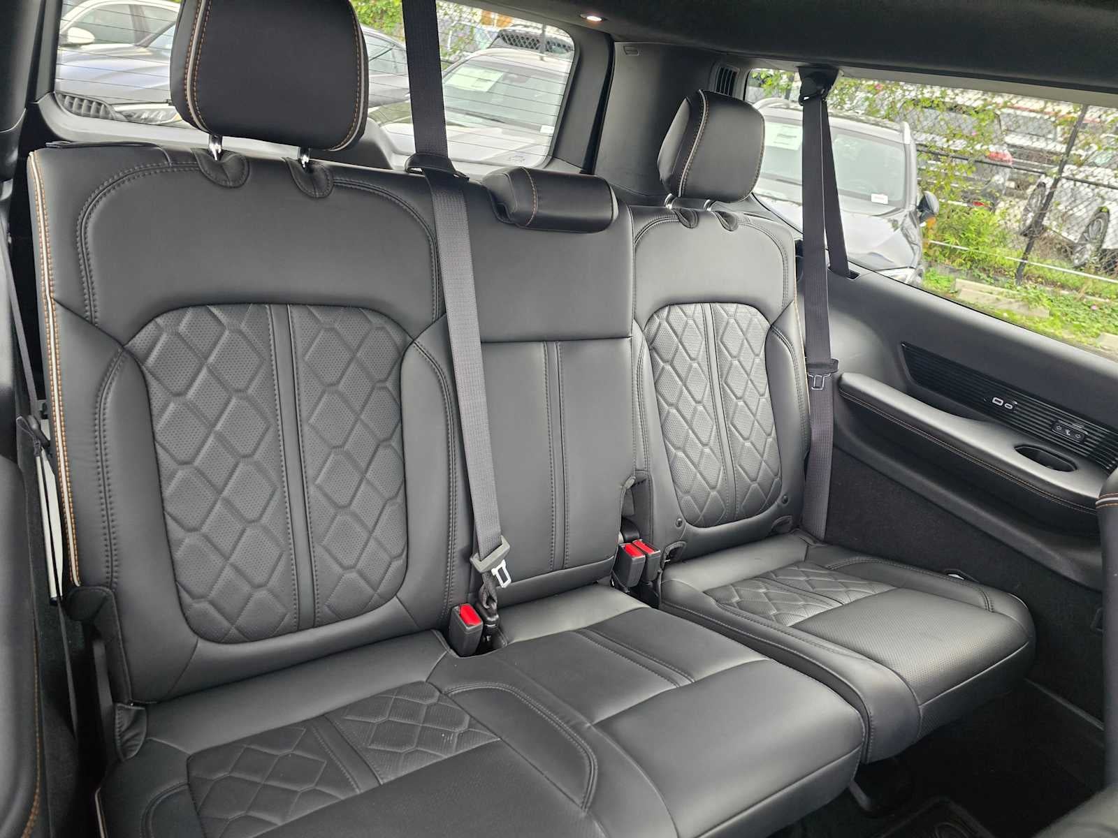 2024 Jeep Grand Wagoneer L Series III Obsidian