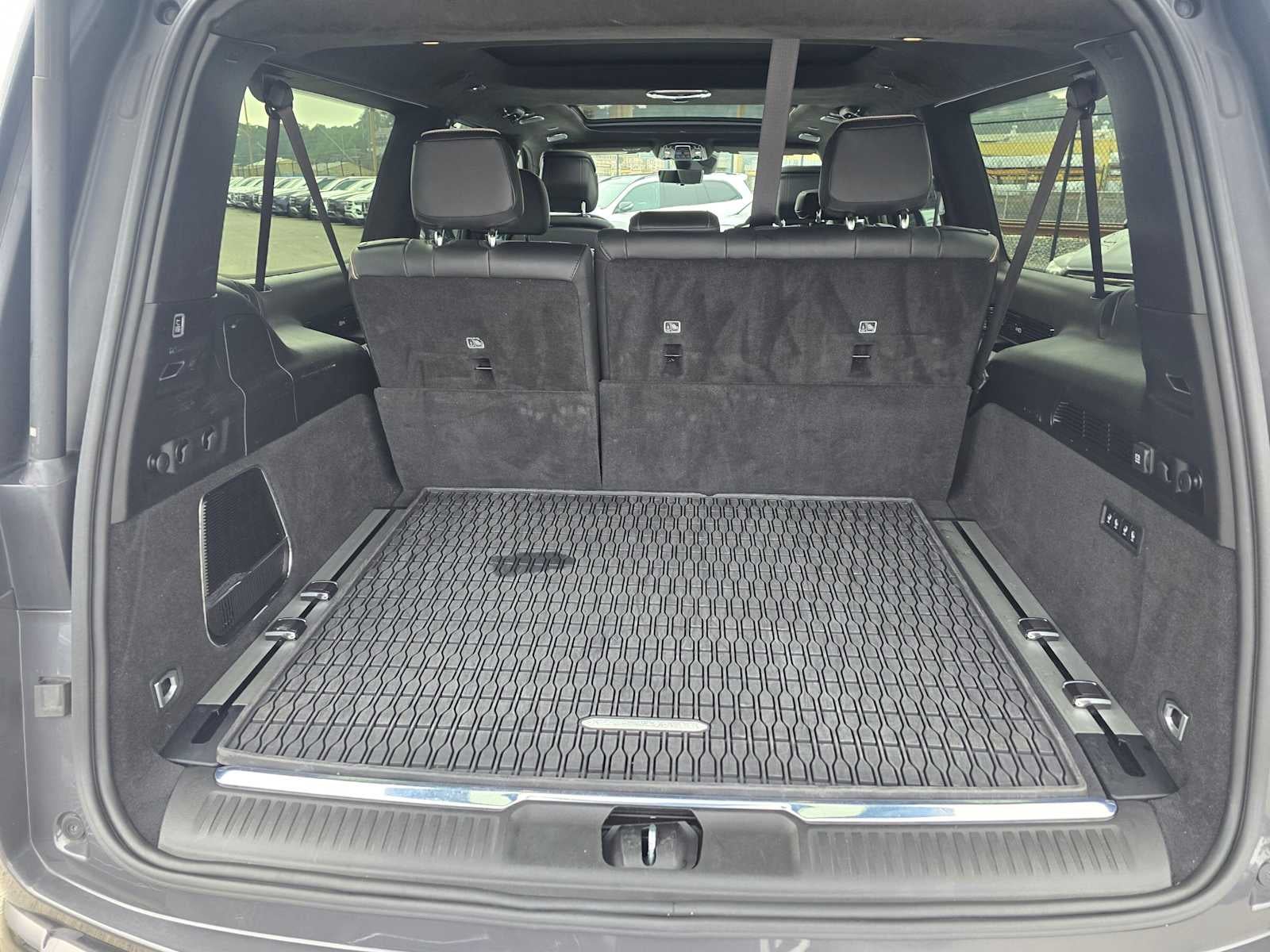 2024 Jeep Grand Wagoneer L Series III Obsidian