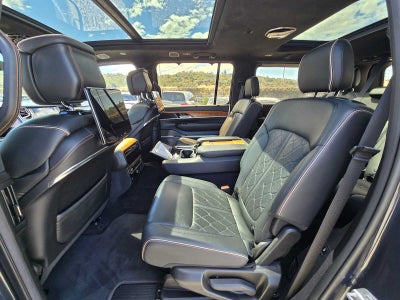 2022 Jeep Grand Wagoneer Series III