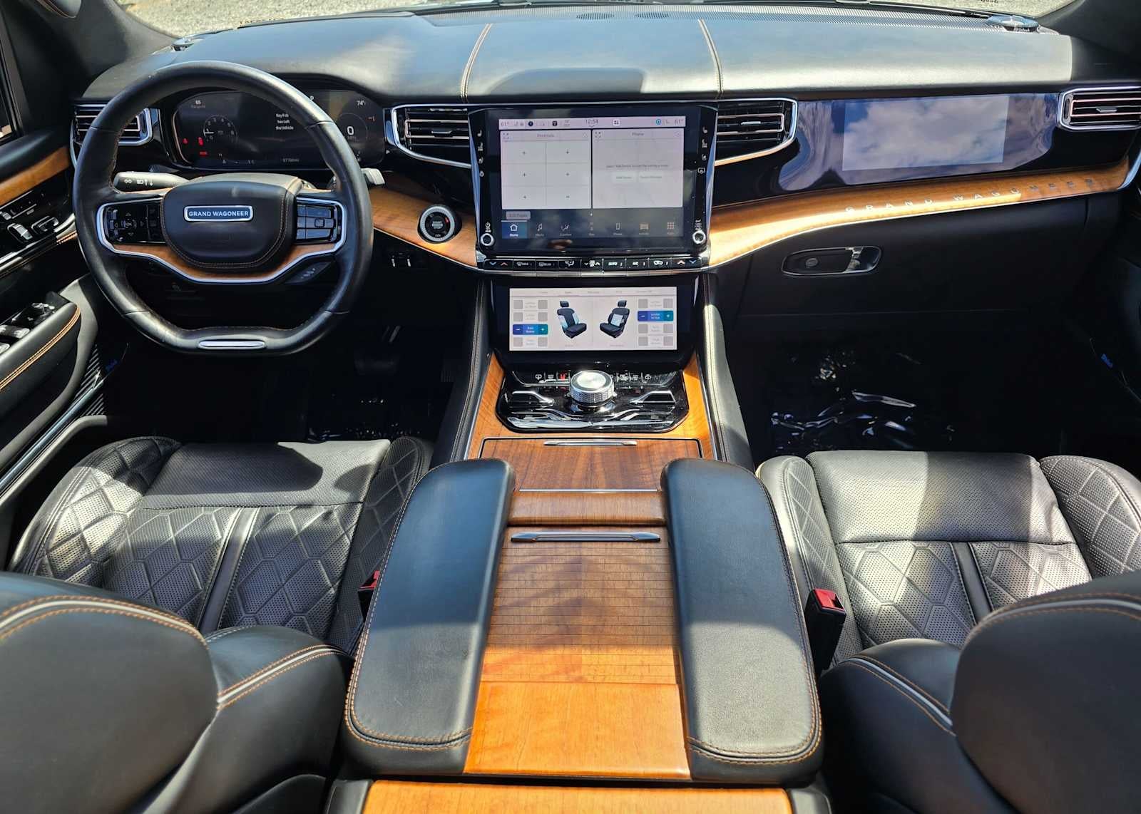 2022 Jeep Grand Wagoneer Series III