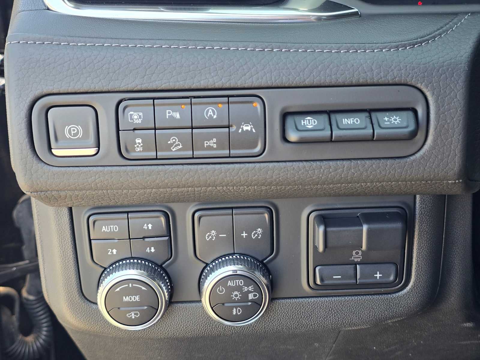 2023 GMC Yukon Denali Denali