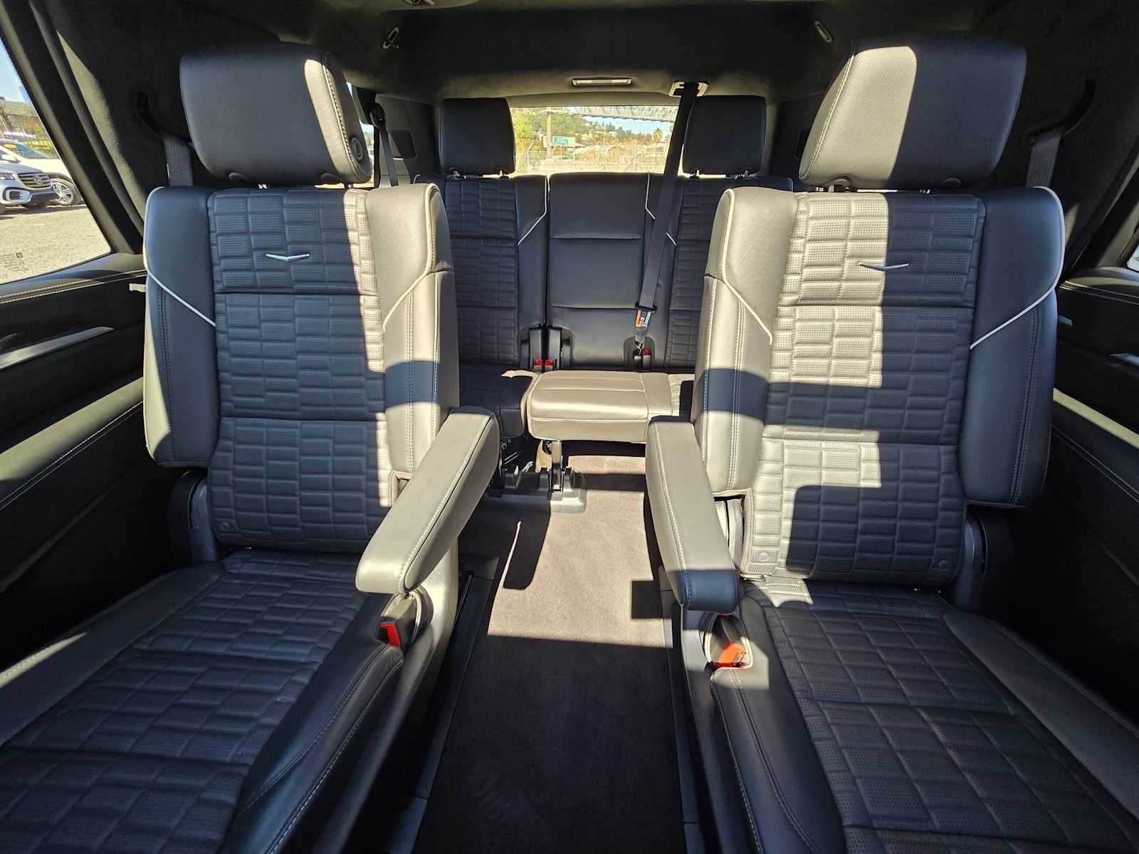 2025 Cadillac Escalade AWD V-Series