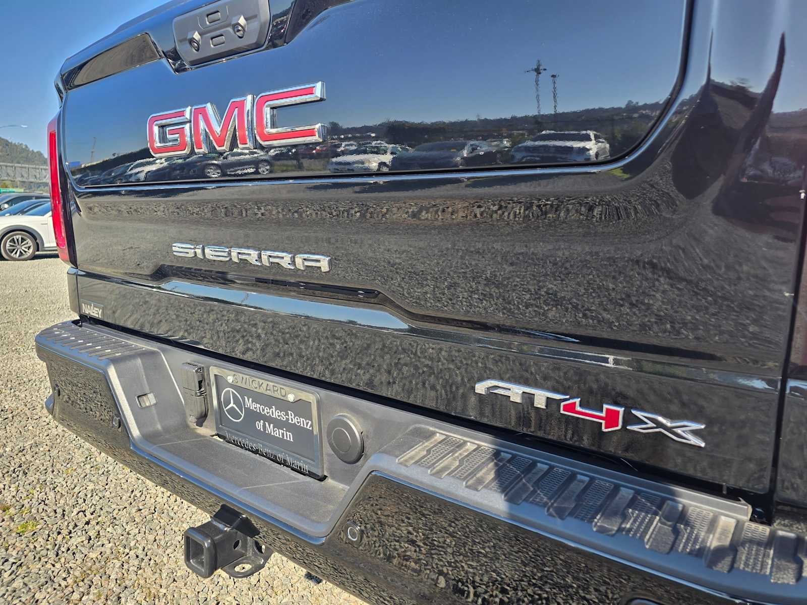 2025 GMC Sierra 1500 AT4X