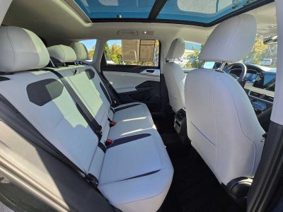 2026 Volkswagen Taos SE