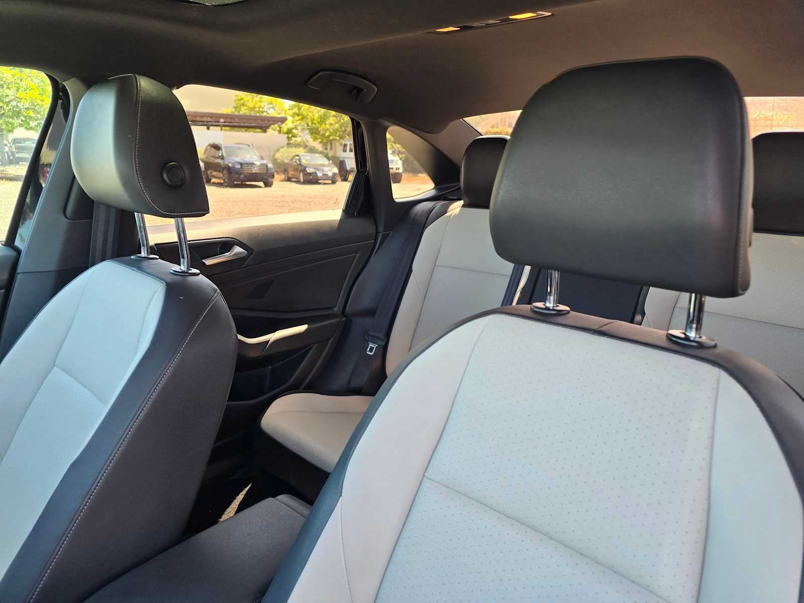 2020 Volkswagen Jetta R-Line