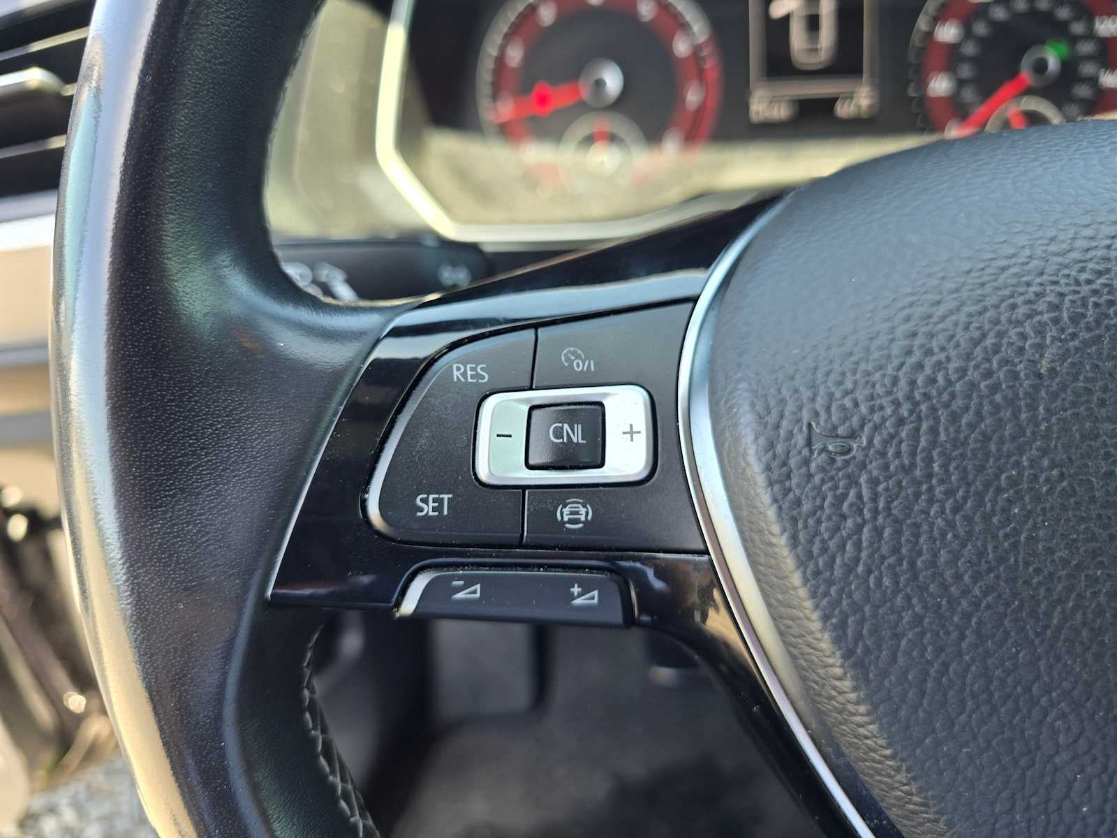 2020 Volkswagen Jetta R-Line