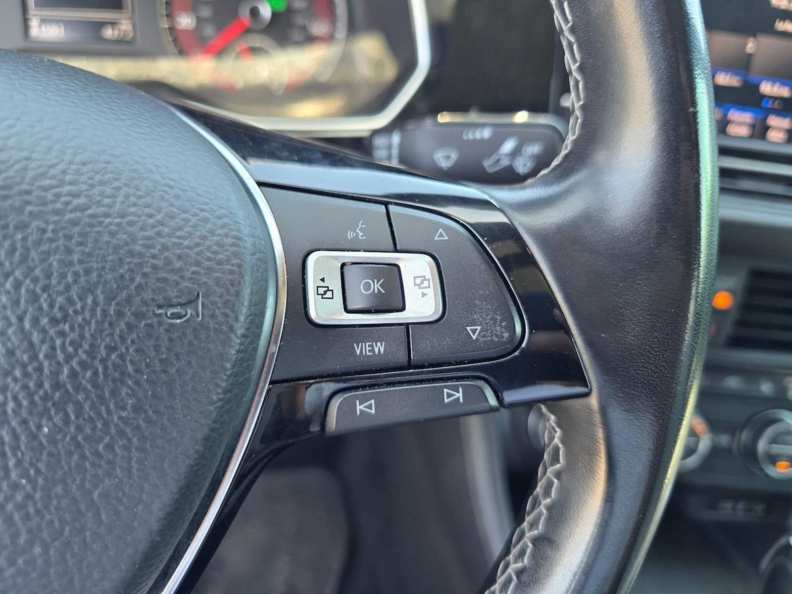 2020 Volkswagen Jetta R-Line