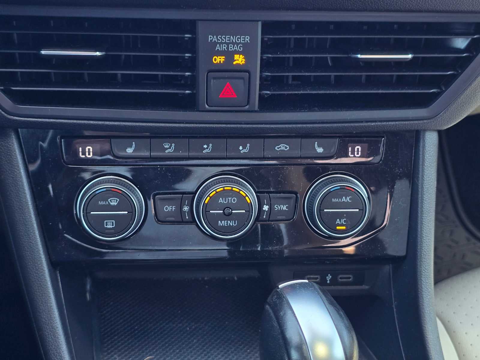 2020 Volkswagen Jetta R-Line