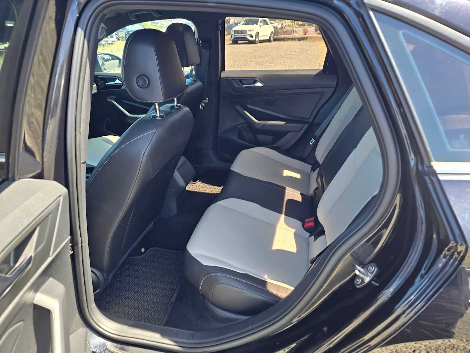 2020 Volkswagen Jetta R-Line