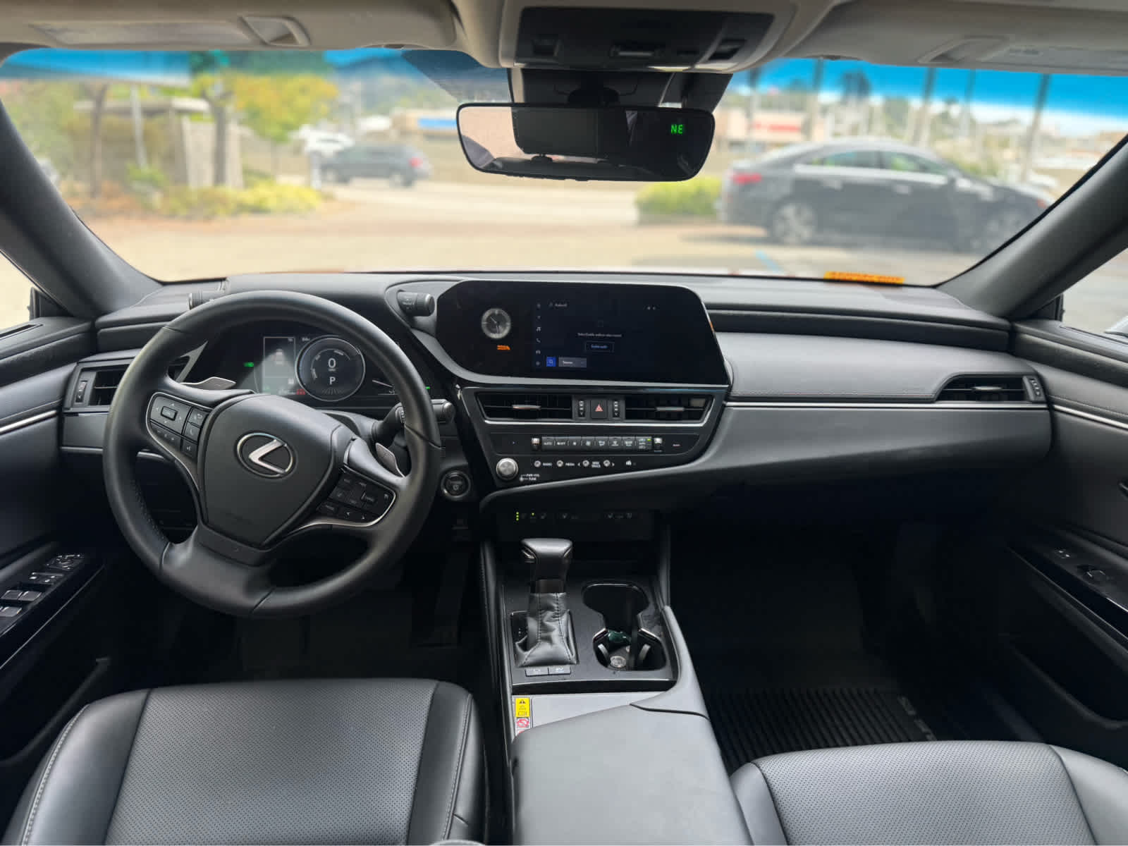 2025 Lexus ES 300h ES 300h