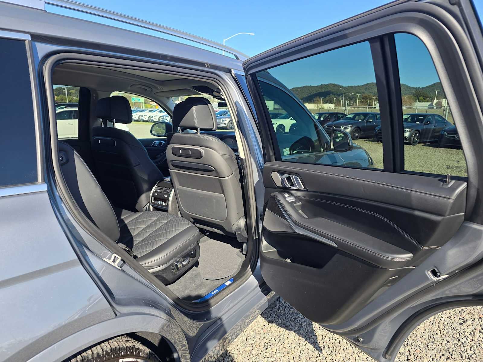 2025 BMW X7 xDrive40i xDrive40i