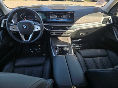 2025 BMW X7 xDrive40i xDrive40i