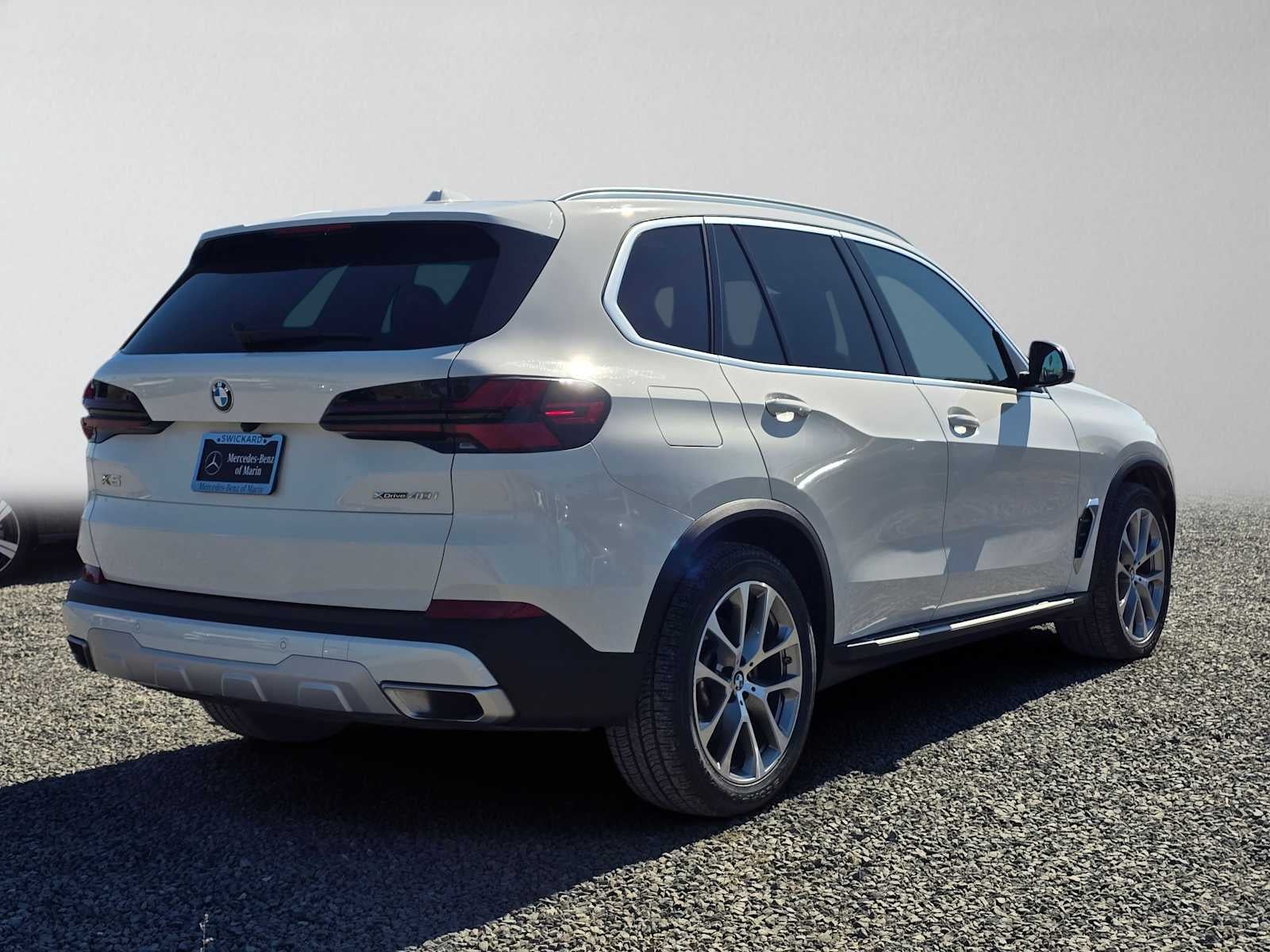 2025 BMW X5 xDrive40i xDrive40i