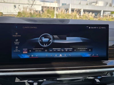 2025 BMW X5 xDrive50e xDrive50e