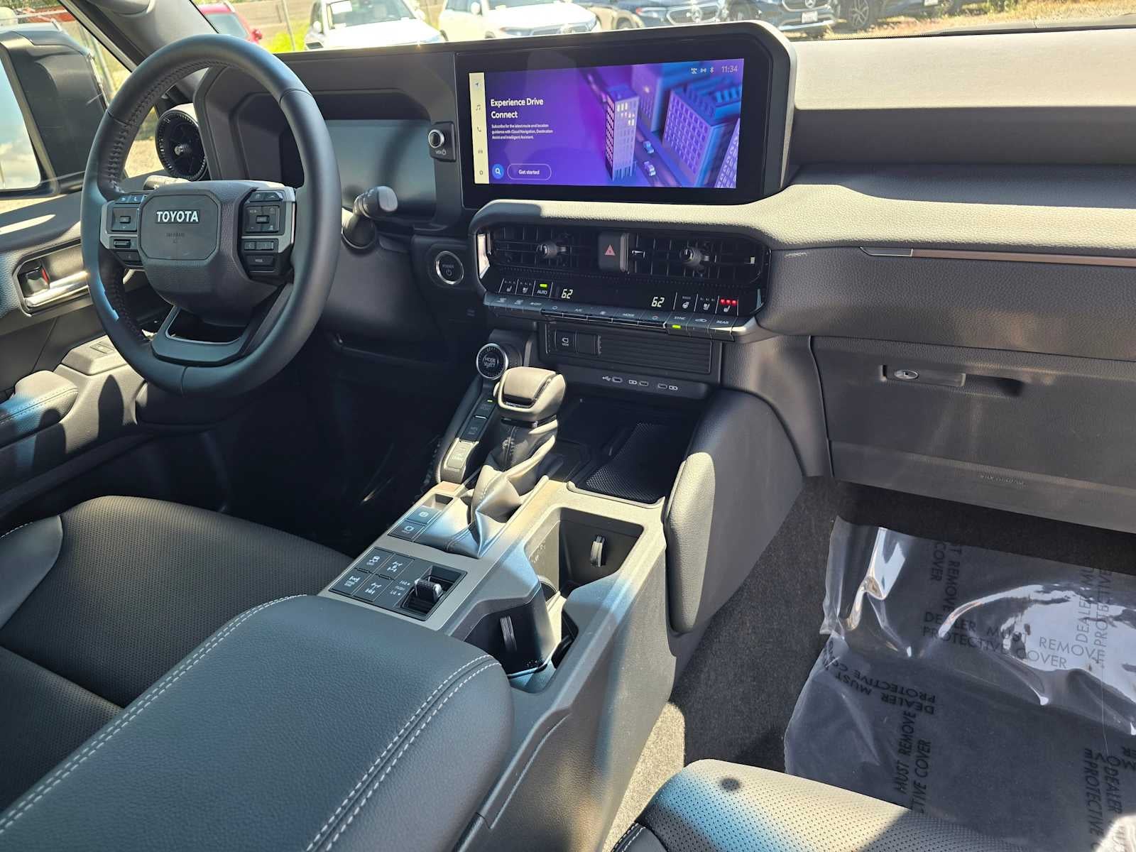2025 Toyota Land Cruiser 4WD (Natl)