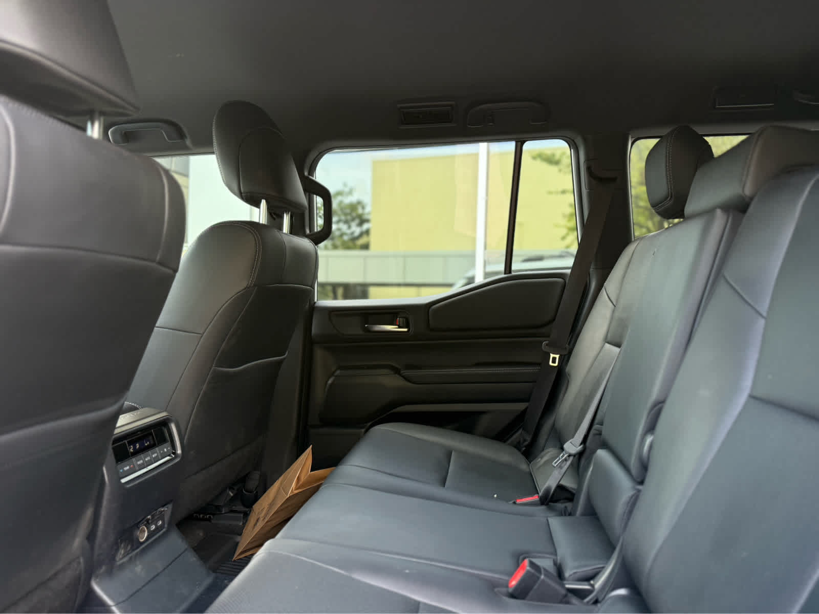 2025 Toyota Land Cruiser 4WD (Natl)