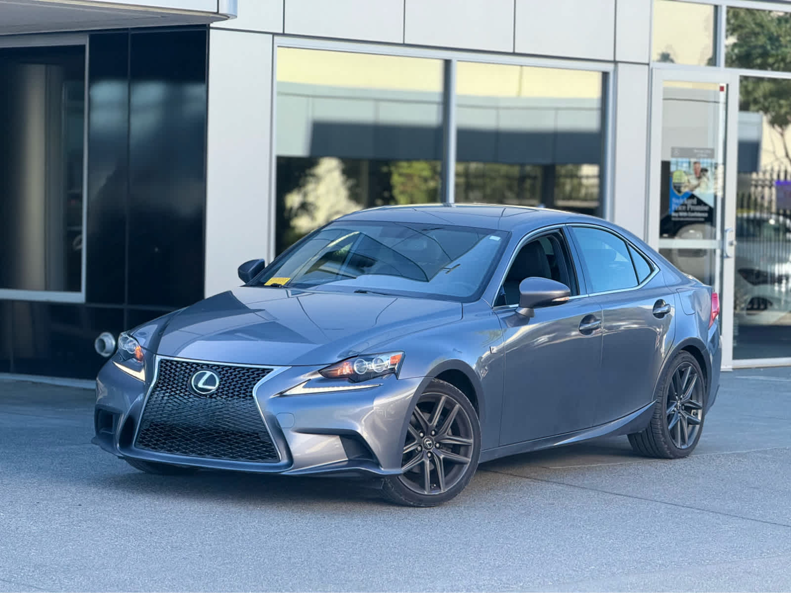 2015 Lexus IS 250 4dr Sport Sdn RWD