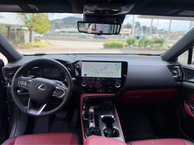 2025 Lexus NX 350h Premium