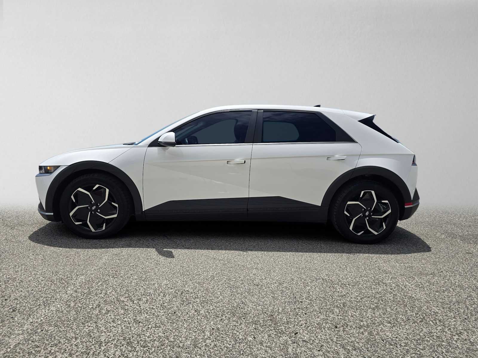 2023 Hyundai IONIQ 5 SE