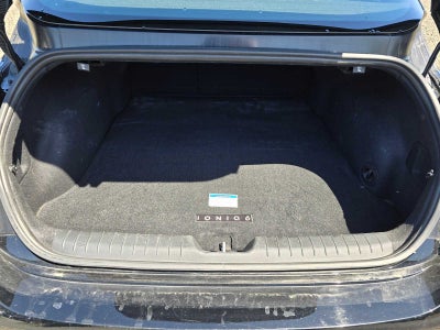 2024 Hyundai IONIQ 6 SE