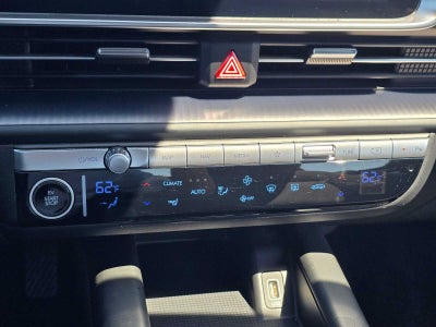 2024 Hyundai IONIQ 6 SE