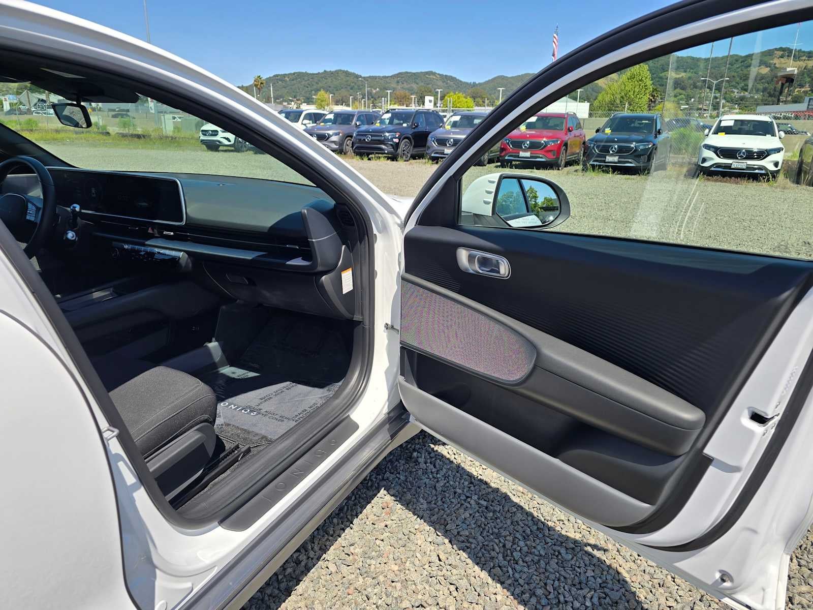 2024 Hyundai IONIQ 6 SE