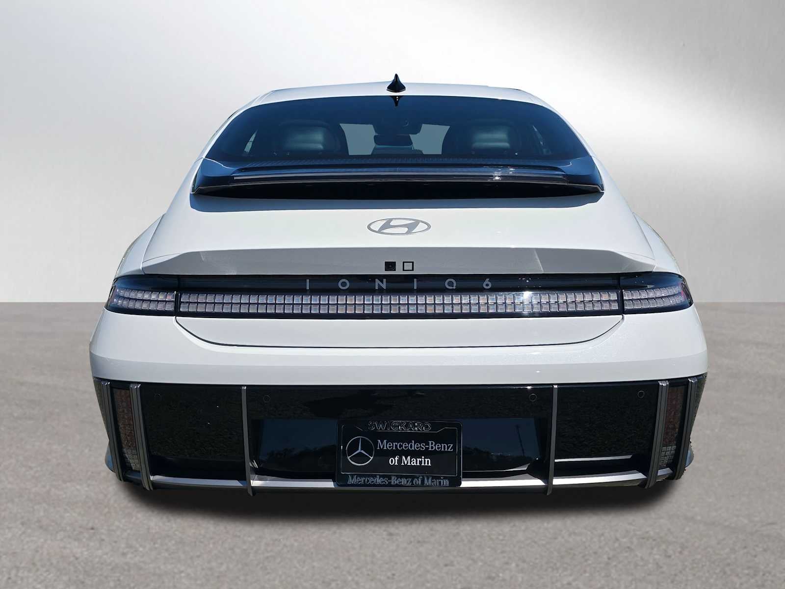 2024 Hyundai IONIQ 6 SE