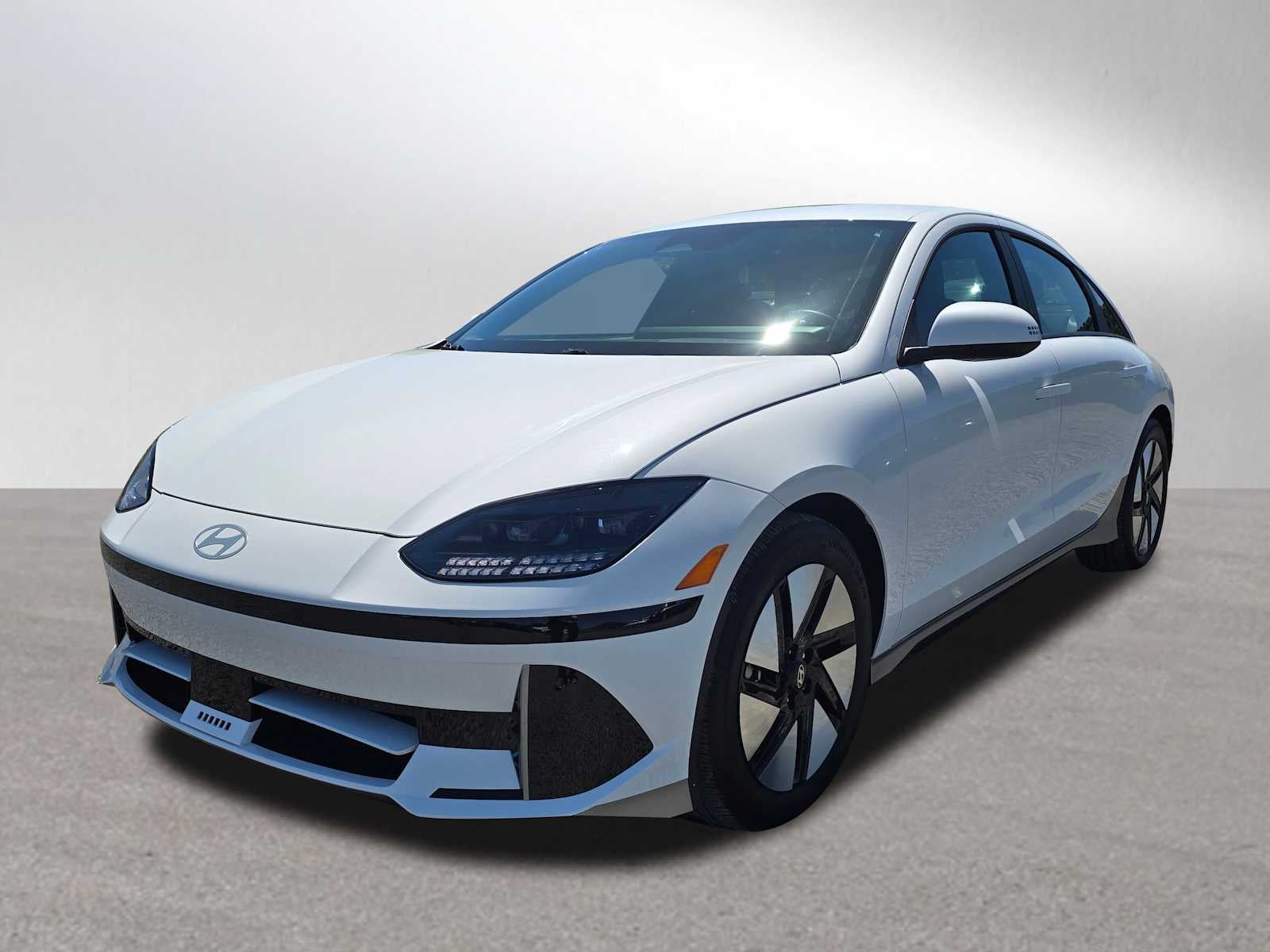 2024 Hyundai IONIQ 6 SE