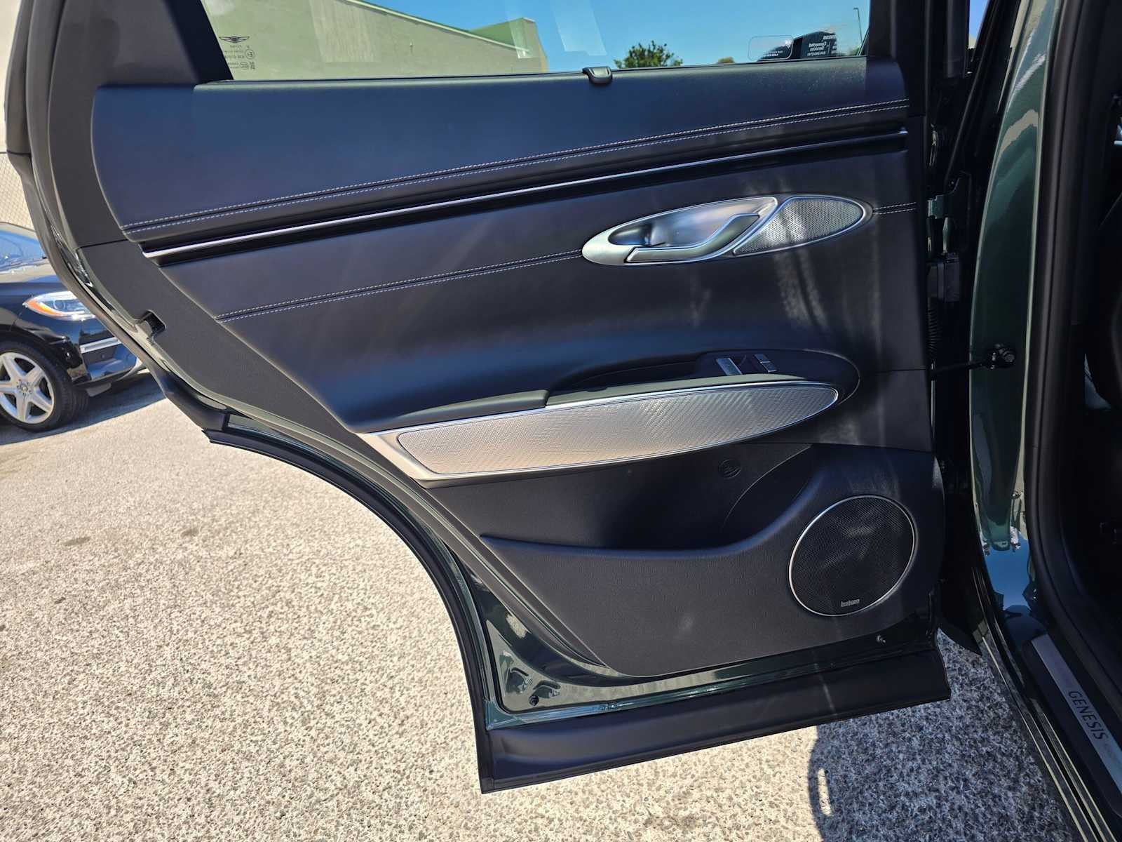 2023 Genesis GV70 2.5T