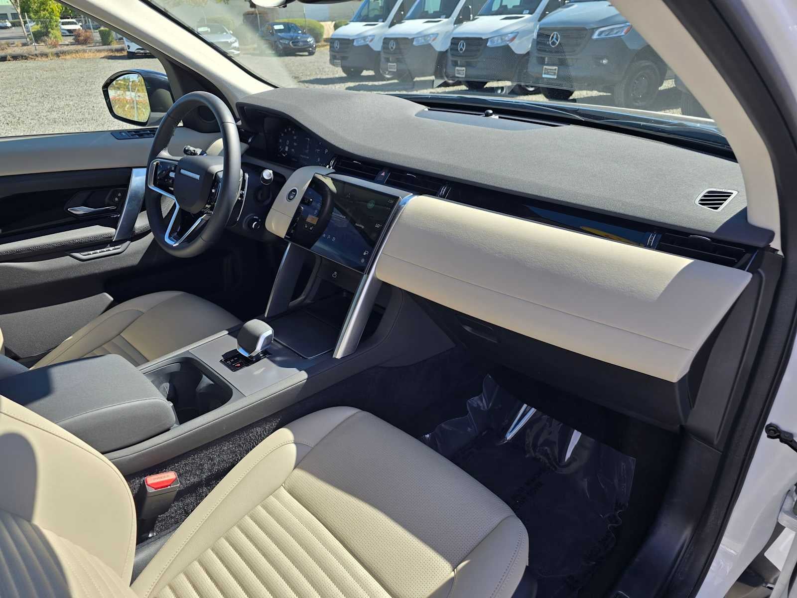 2025 Land Rover Discovery Sport S