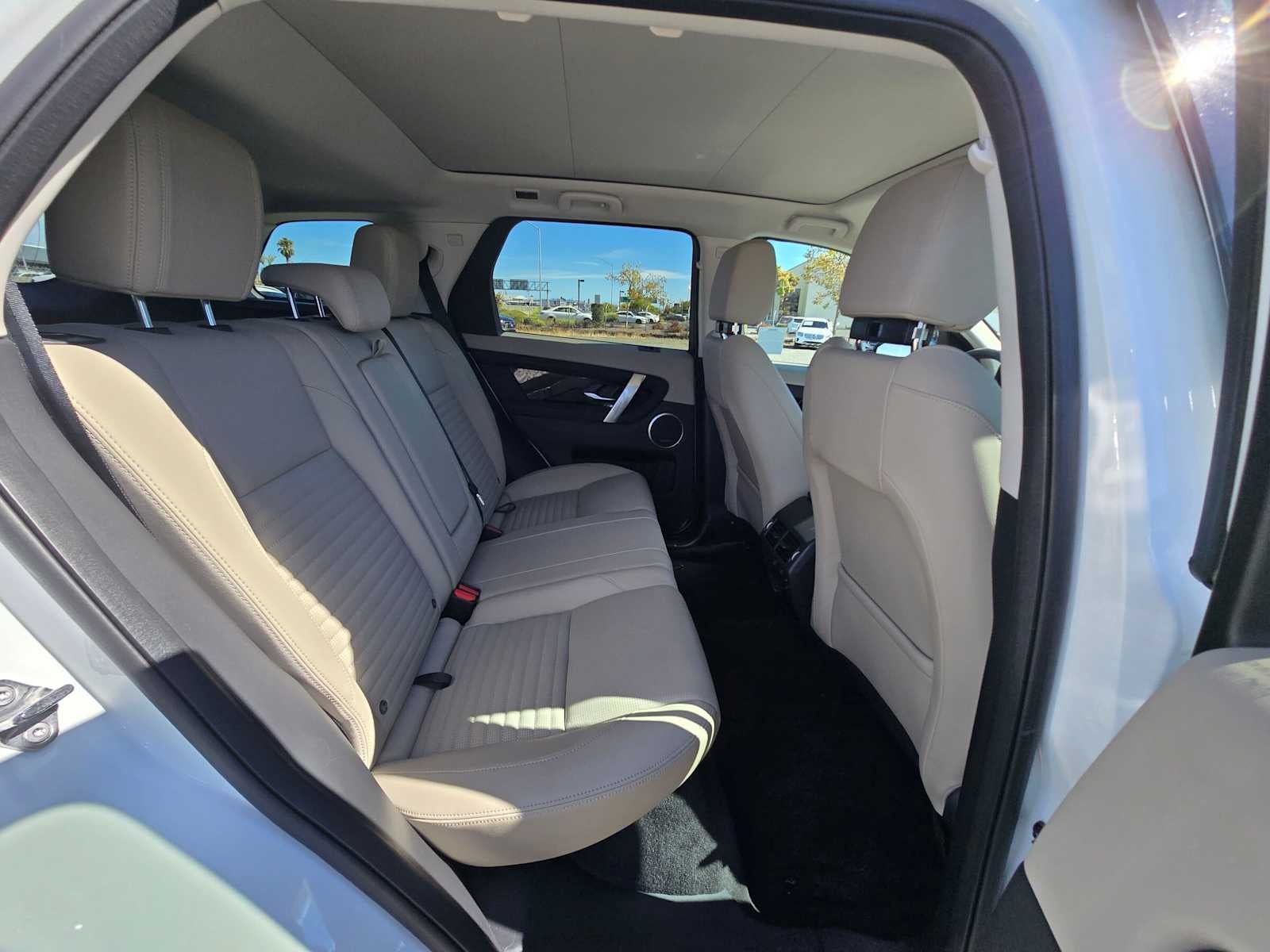 2025 Land Rover Discovery Sport S