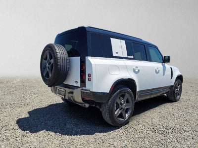 2023 Land Rover Defender X-Dynamic SE
