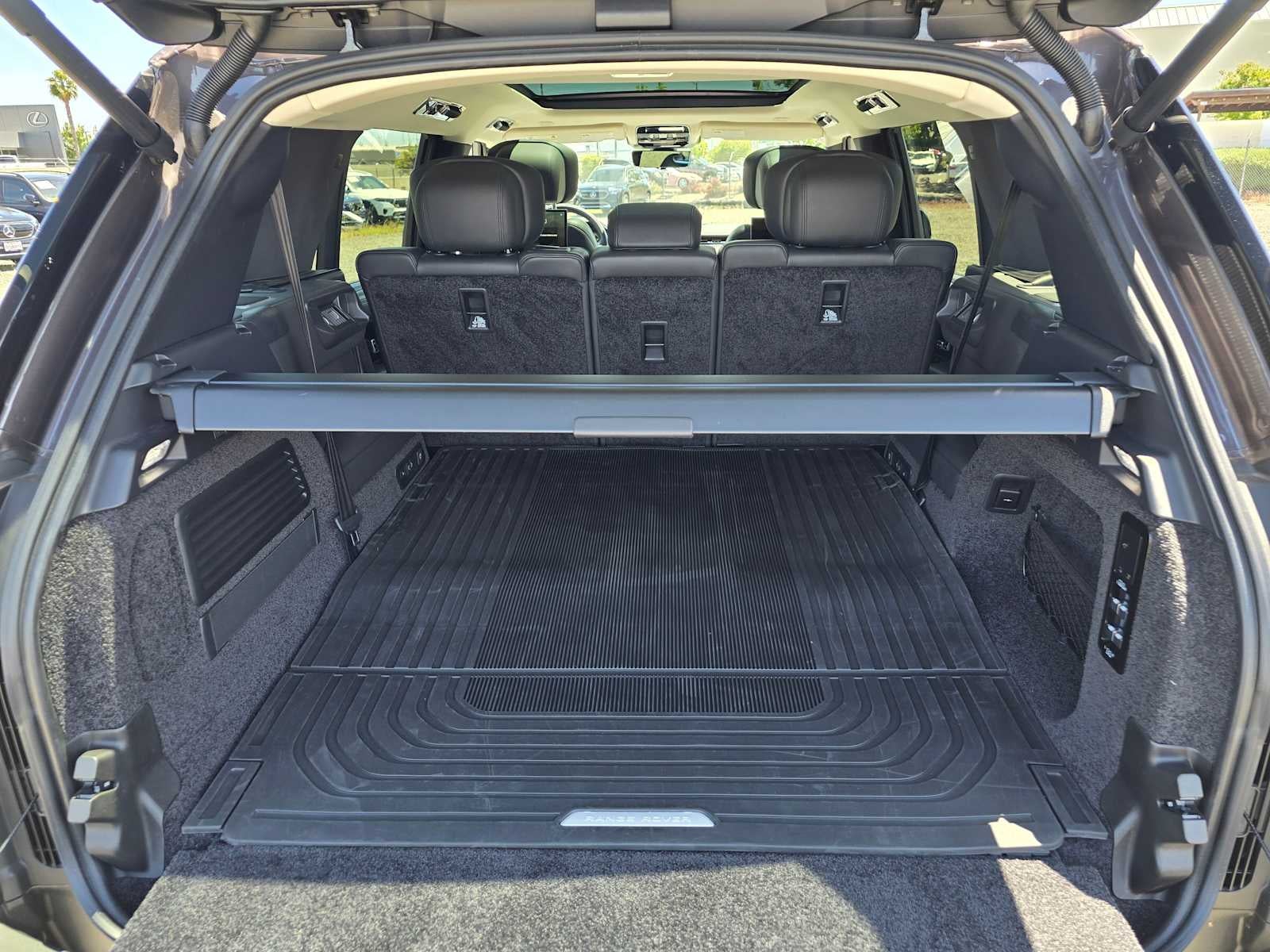 2024 Land Rover Range Rover Autobiography