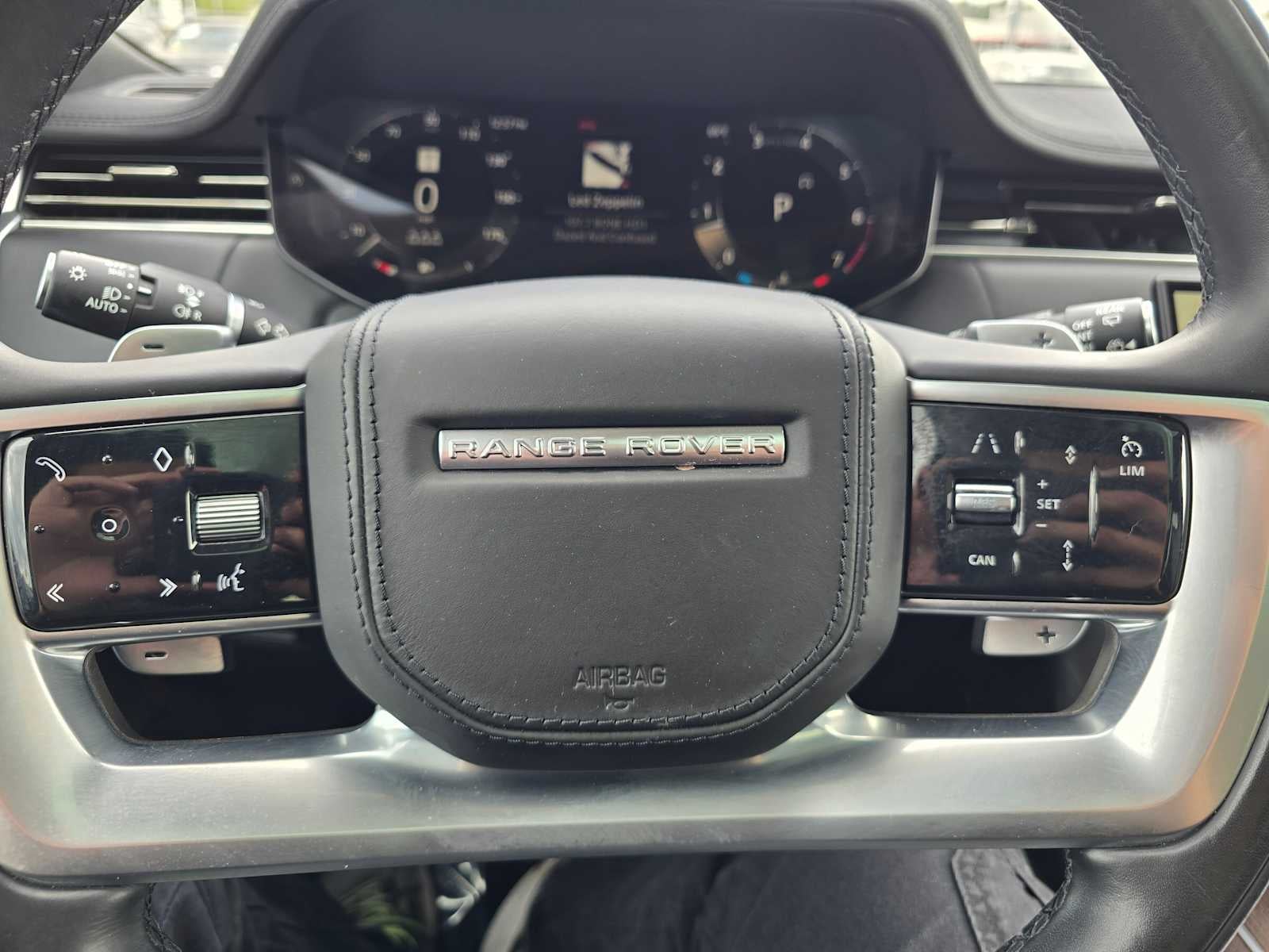 2023 Land Rover Range Rover SE