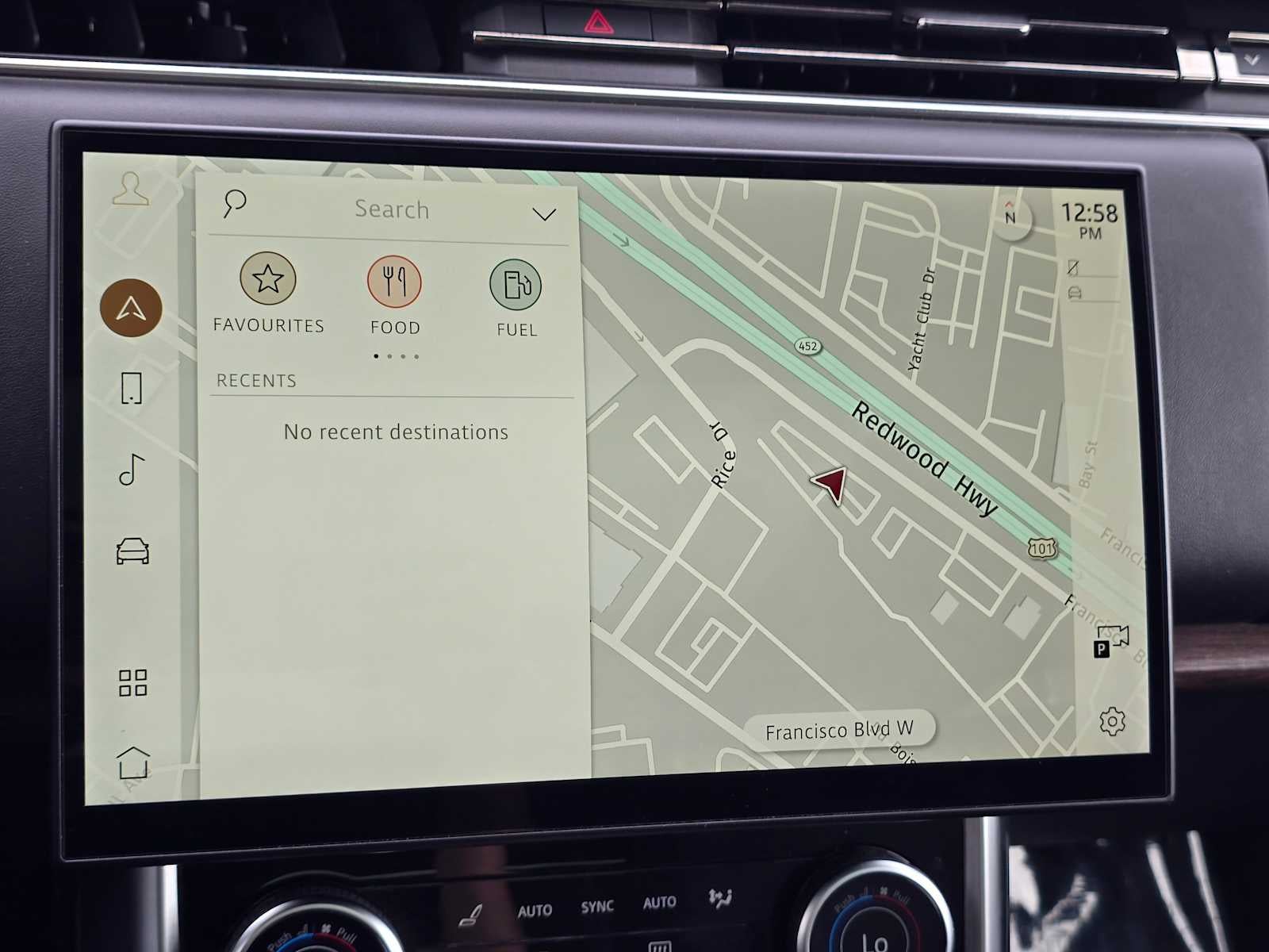 2023 Land Rover Range Rover SE