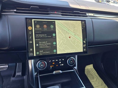 2022 Land Rover New Range Rover SE