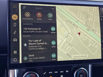 2022 Land Rover New Range Rover SE