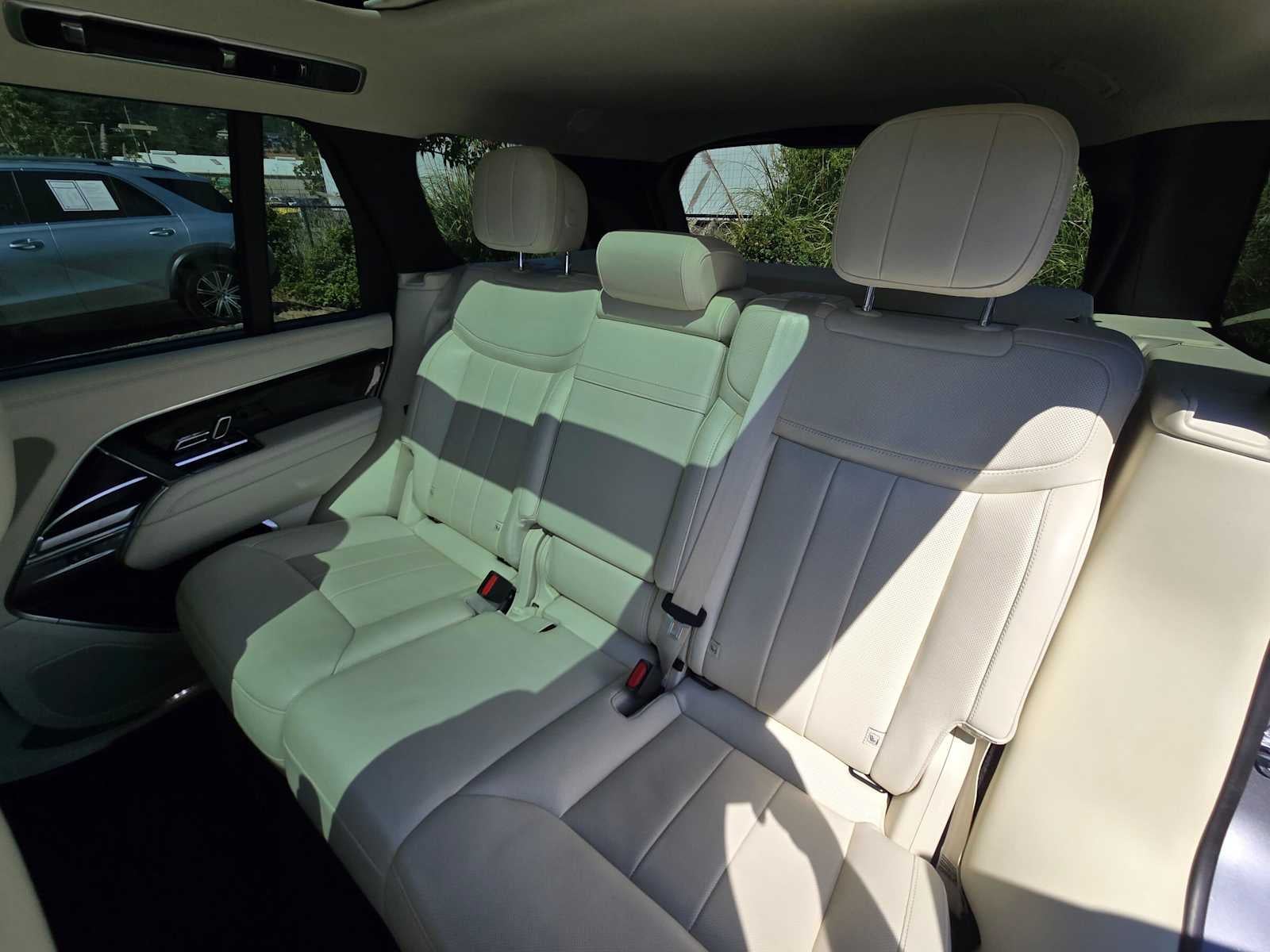 2024 Land Rover Range Rover SE