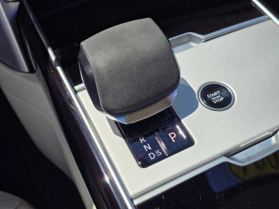 2024 Land Rover Range Rover SE