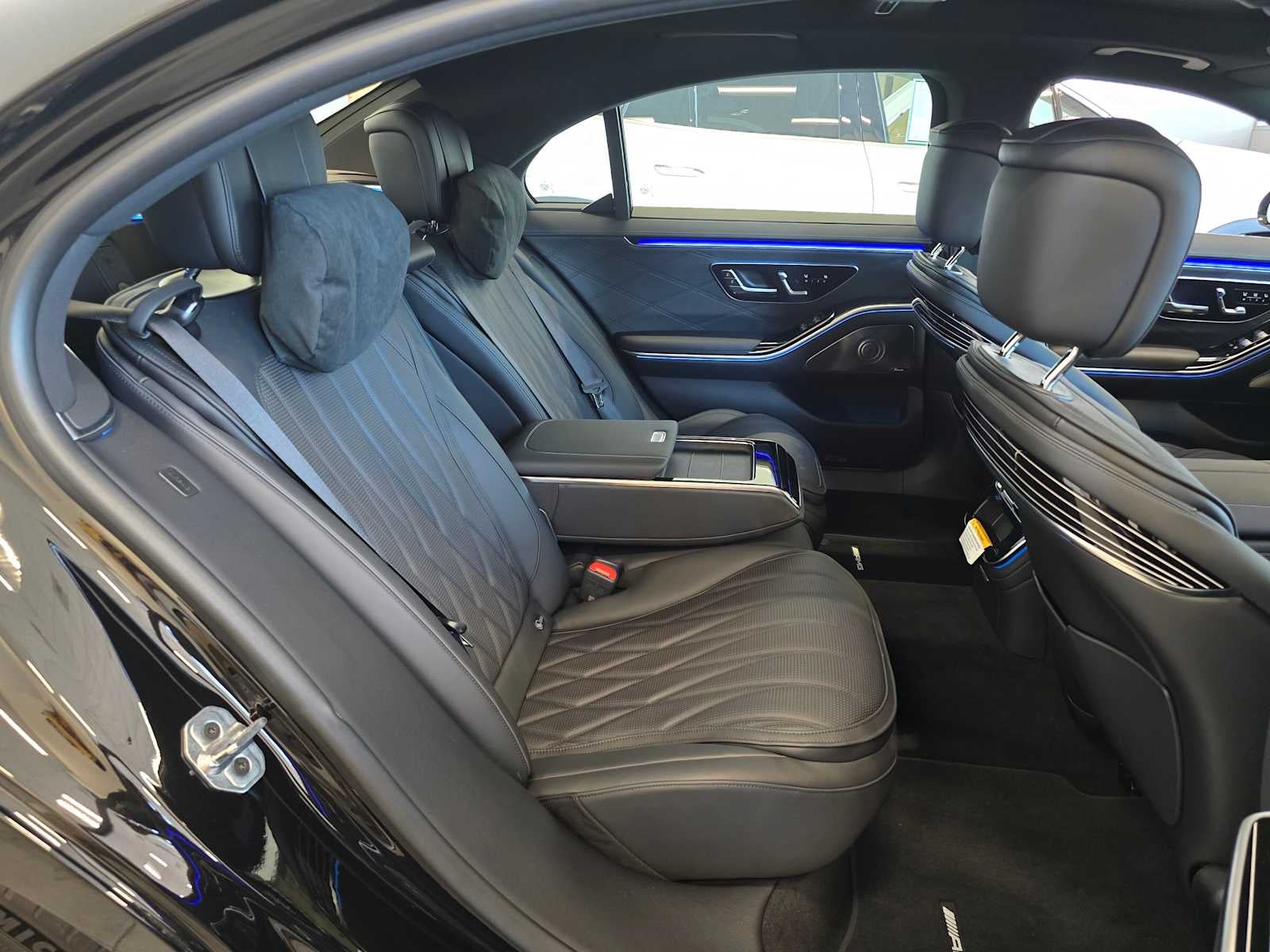 2025 Mercedes-Benz AMG® S 63 E 4MATIC® Sedan