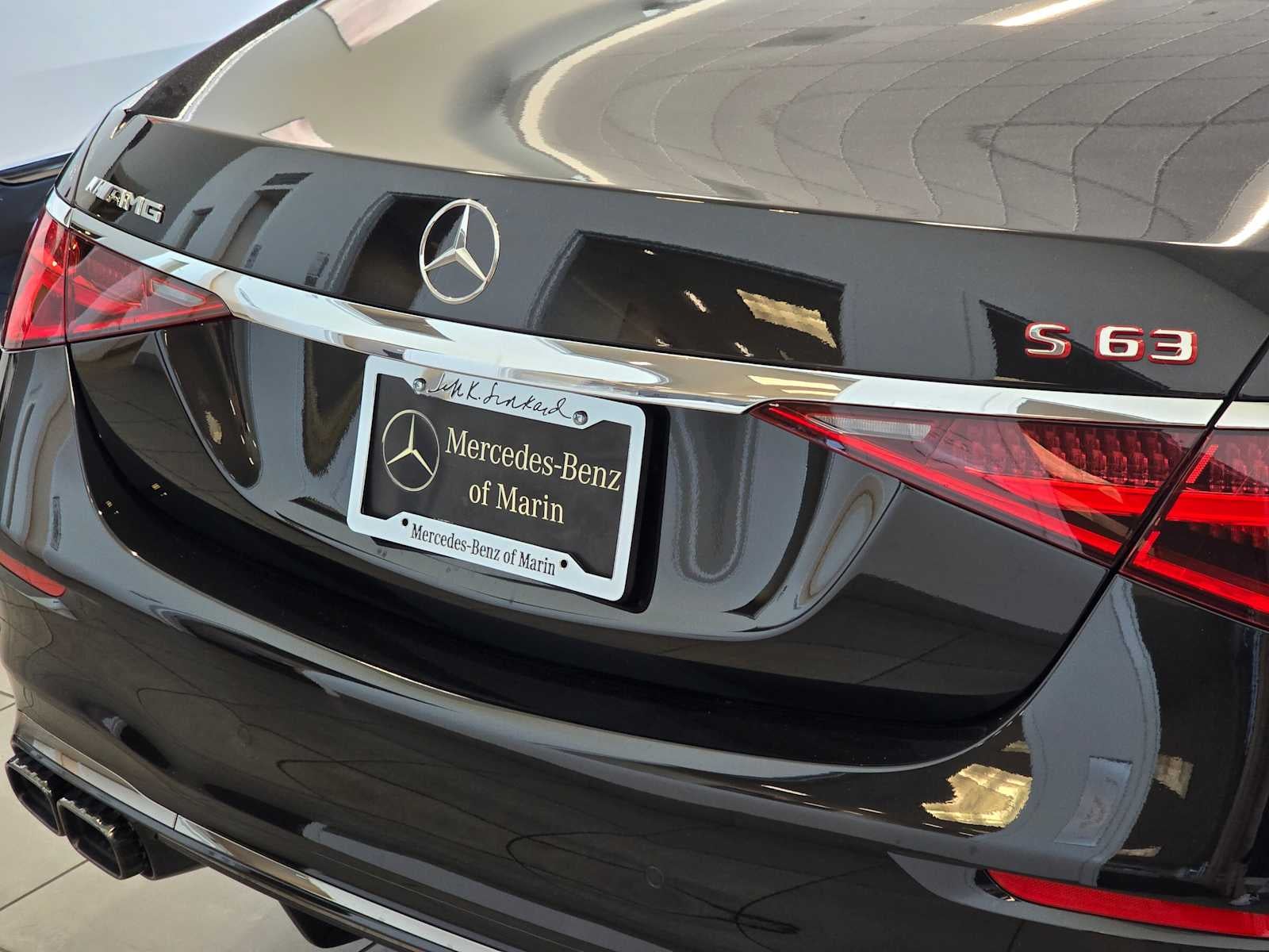 2025 Mercedes-Benz AMG® S 63 E 4MATIC® Sedan