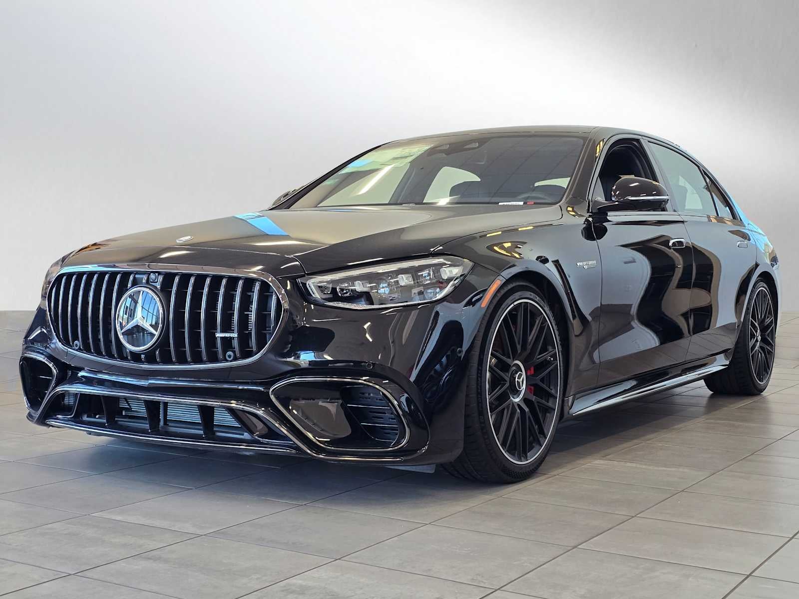 2025 Mercedes-Benz AMG® S 63 E 4MATIC® Sedan