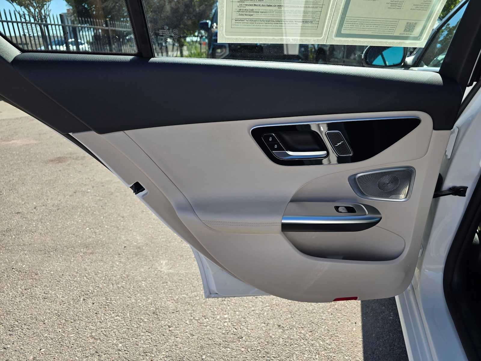 2023 Mercedes-Benz C 300 Sedan