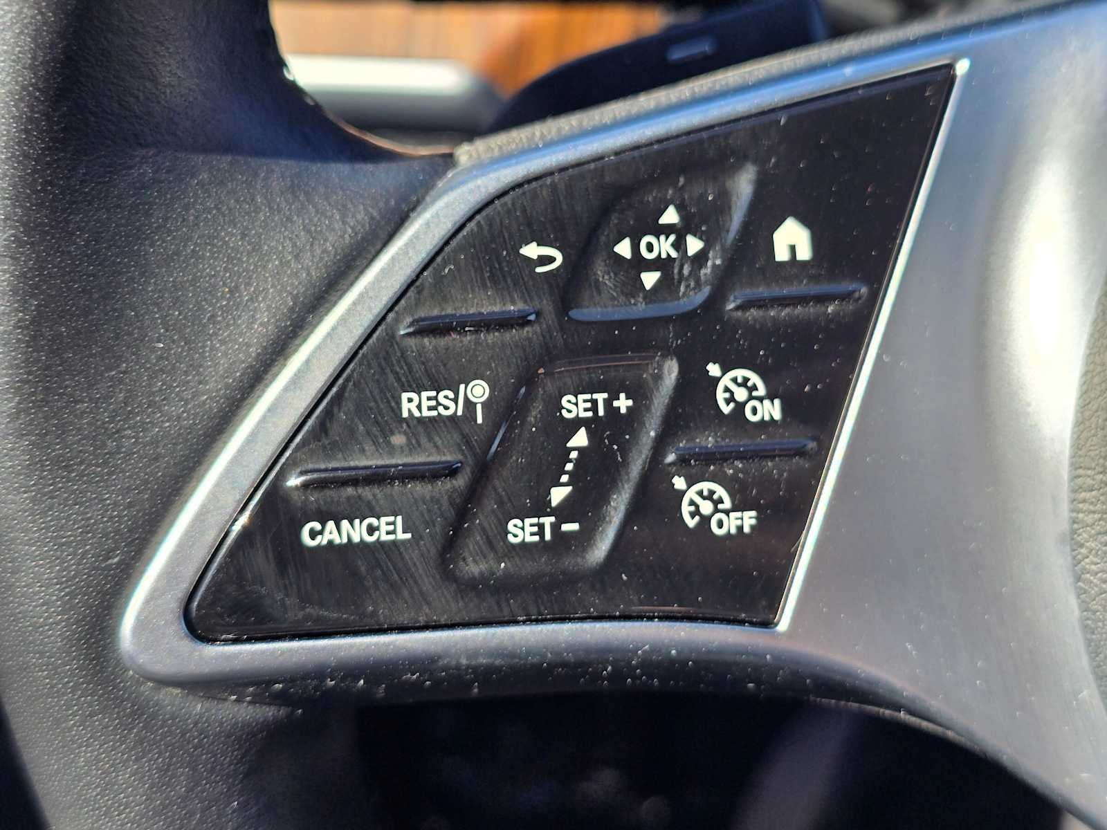 2024 Mercedes-Benz C 300 Sedan