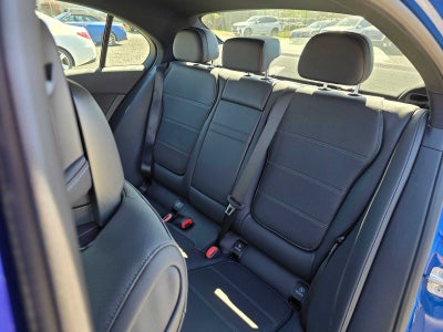 2026 Mercedes-Benz C 300 C 300