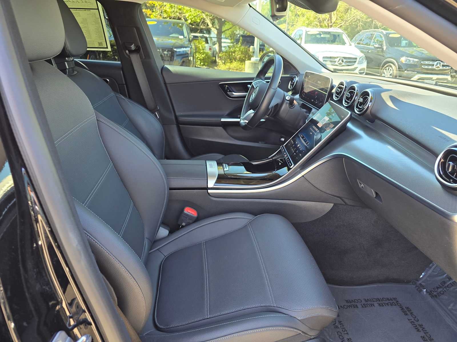 2025 Mercedes-Benz C 300 Sedan