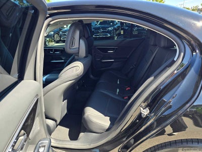 2025 Mercedes-Benz C 300 Sedan