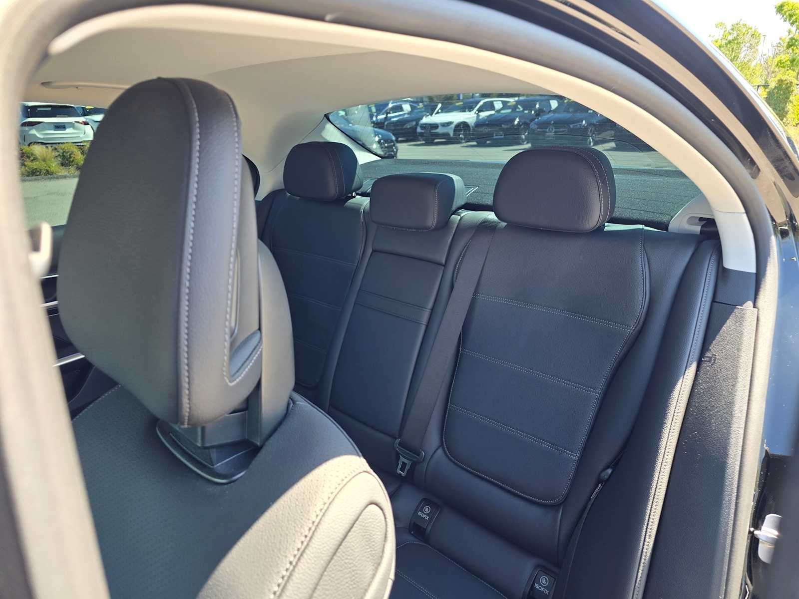 2025 Mercedes-Benz C 300 Sedan