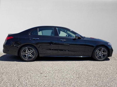 2025 Mercedes-Benz C 300 4MATIC® Sedan